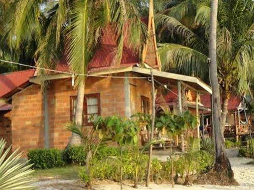 Leela Beach Resort Haad Rin Eksteriør billede